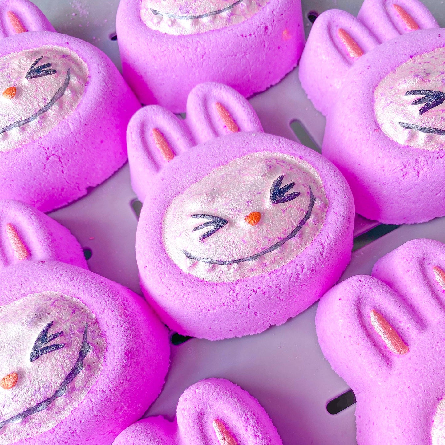 Bathe Enchanted - Labu Bath Bomb Pink