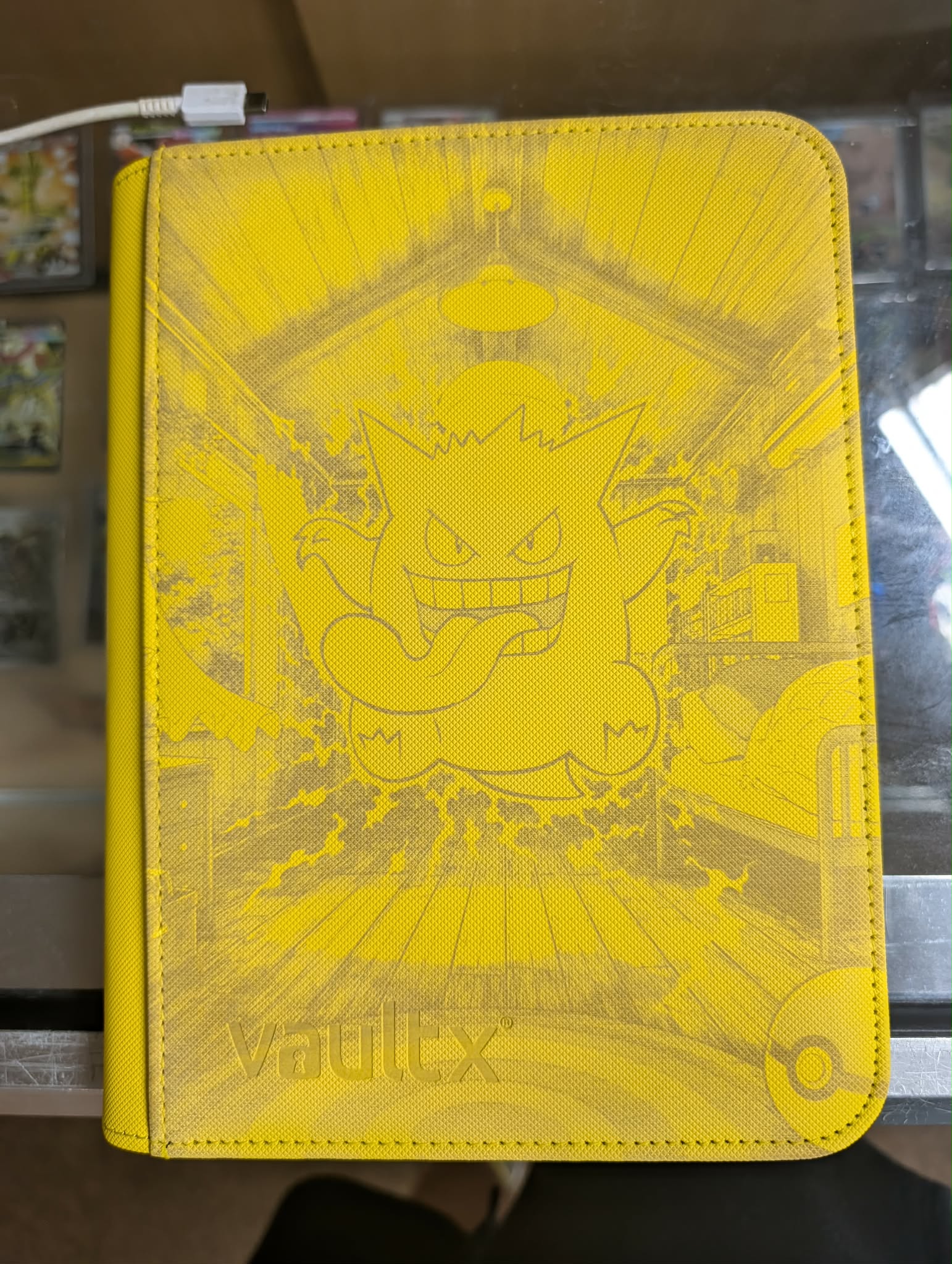 Gengar Customised Binder – GATECRASH