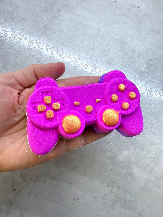 Unique creations soap company - PINK GAME CONTROLLER bath bomb  